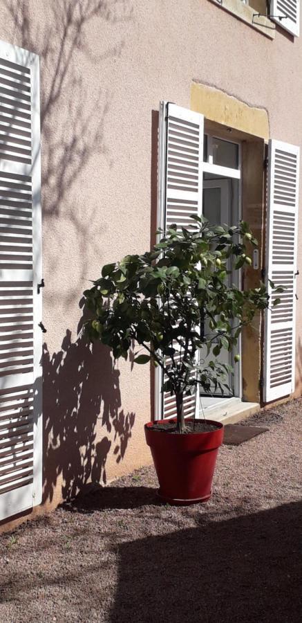 Chambres D'Hotes La Maison D'Apres ชาร็อลส์ ภายนอก รูปภาพ